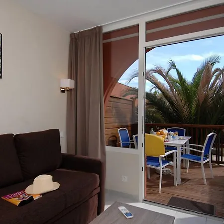 Cap D'agde Golf 2pc6p Agde
